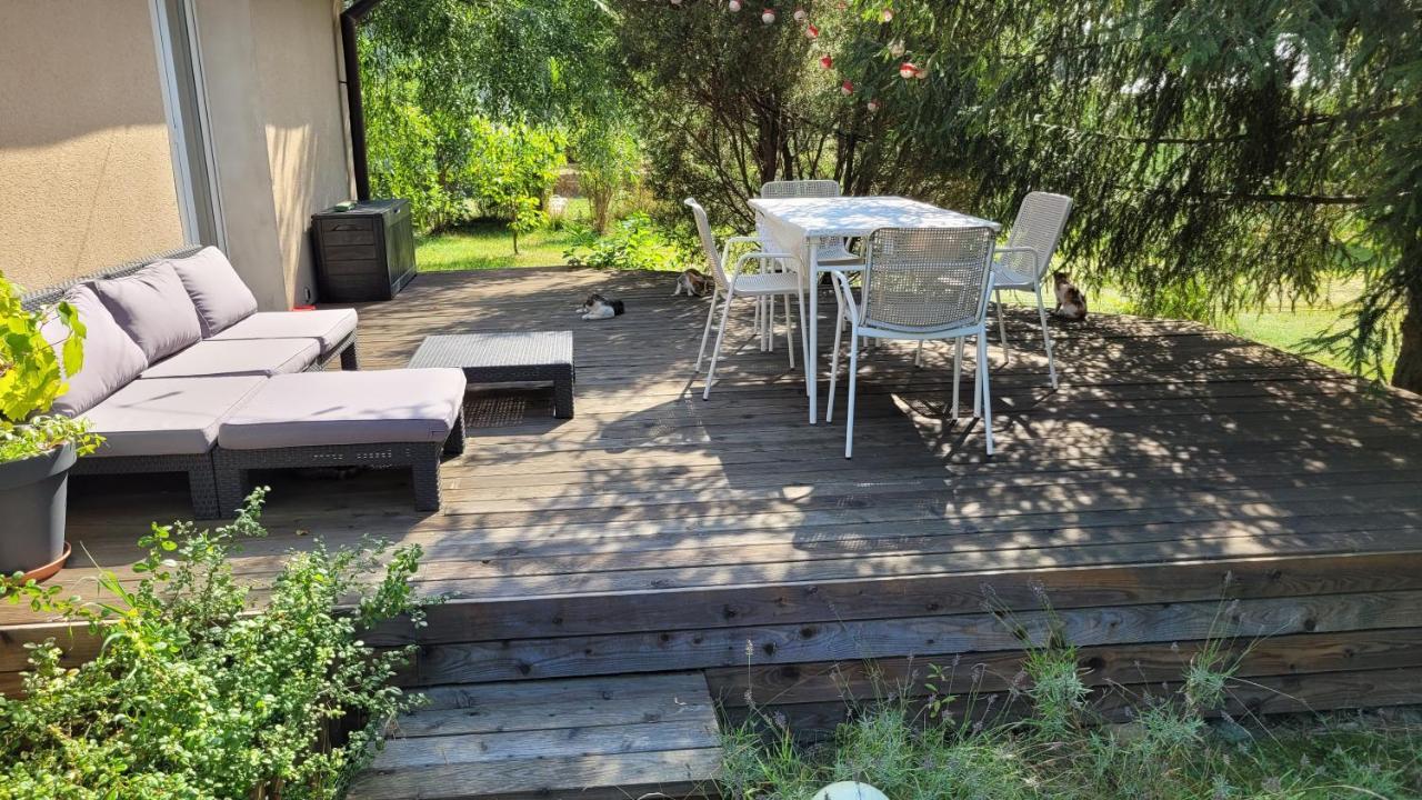 Borywood Villa Male Gacno Exteriör bild